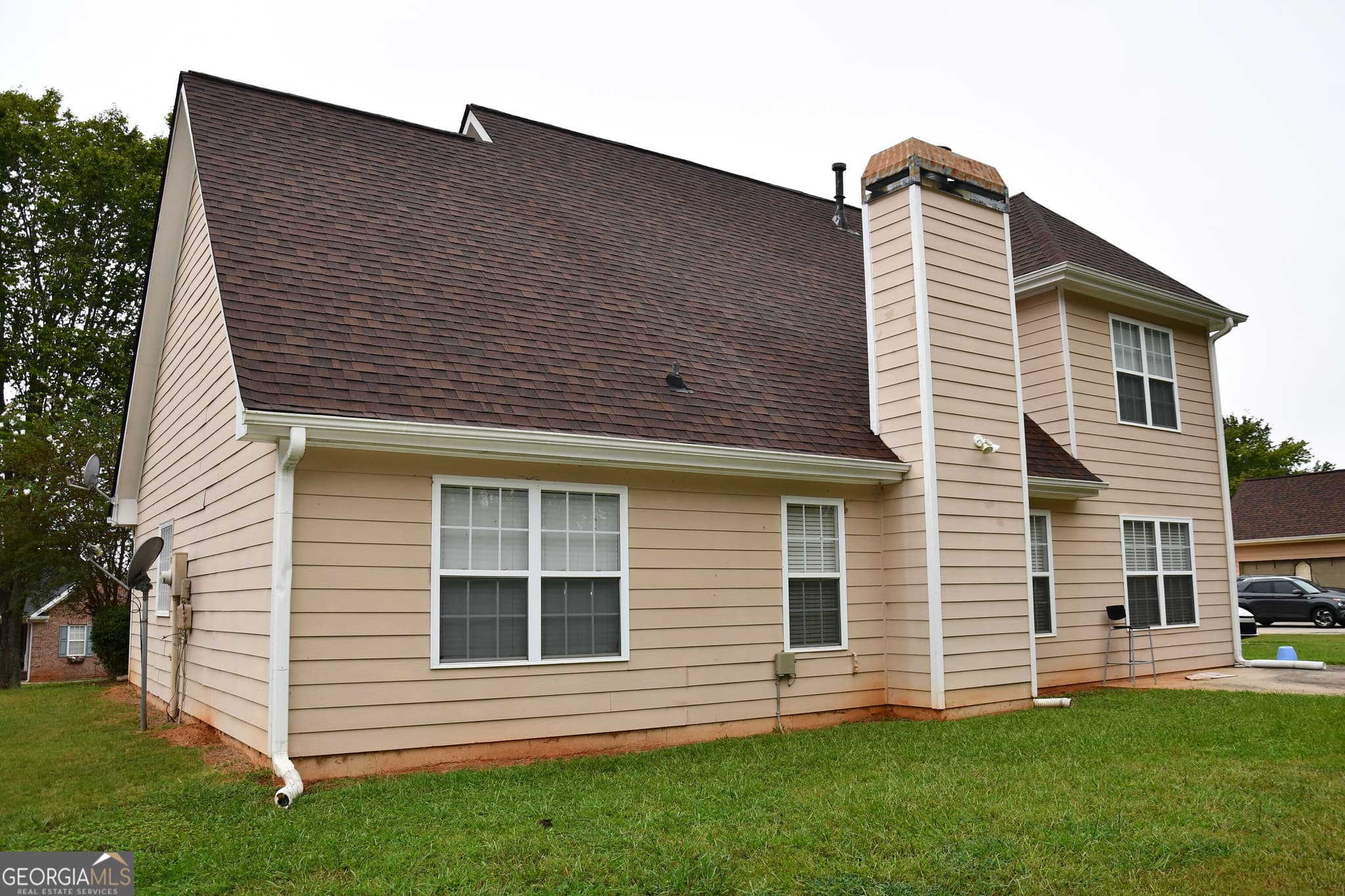 3 bedroom, 2.5 bathroom, 2,404 sq ft single family residence for rent at 4235 Old Wood Drive, Conyers, GA 30094 for $2,300 a month — photo 2