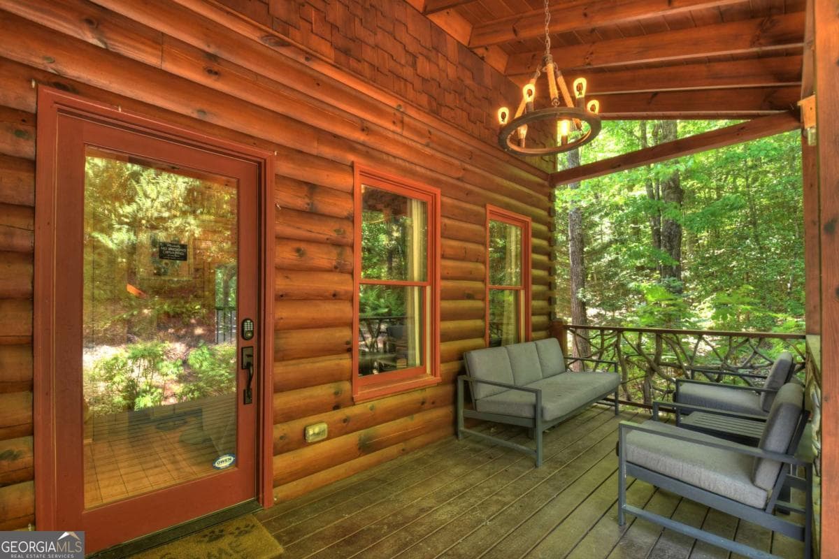 3 bedroom, 3 bathroom, 2,080 sq ft cabin,single family residence for sale at 101 Overlook Road, Blue Ridge, GA 30513 — photo 5