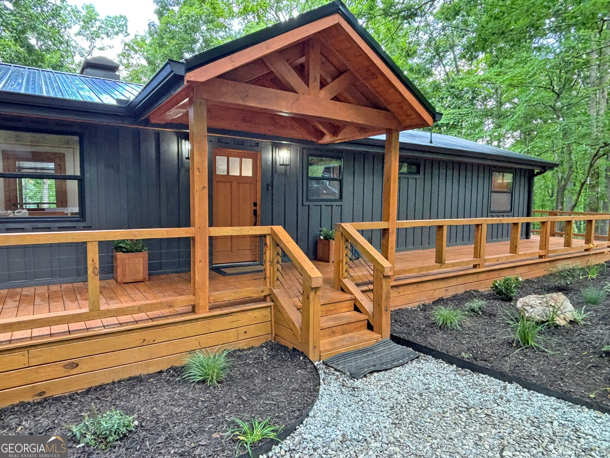 4 bedroom, 3 bathroom, 2,886 sq ft single family residence for sale at 251 Walnut Road, Blairsville, GA 30512 — photo 2
