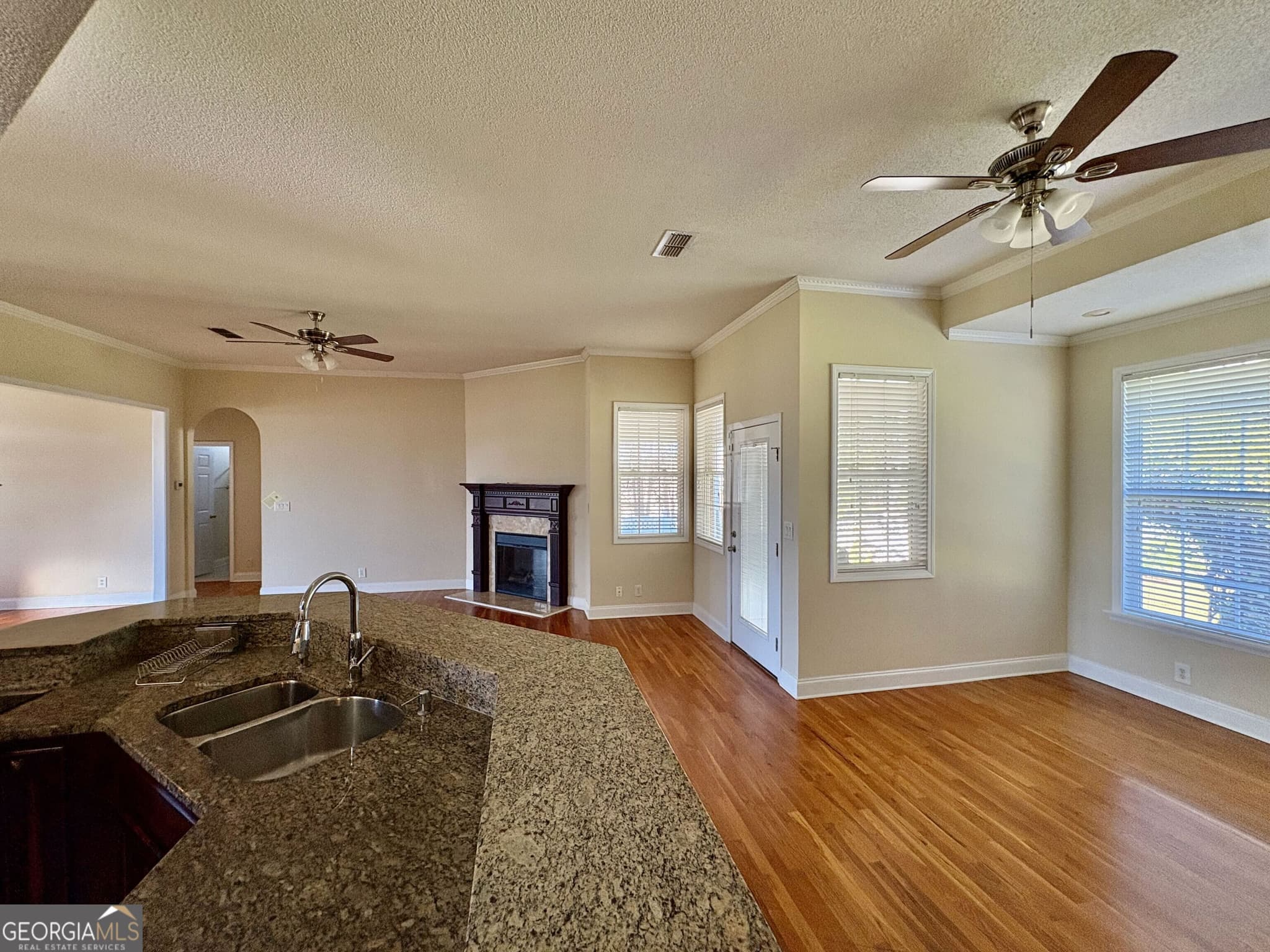 4 bedroom, 3.5 bathroom, 2,004 sq ft single family residence for rent at 455 Joseph Chandler Drive, Macon, GA 31216 for $2,600 a month — photo 6