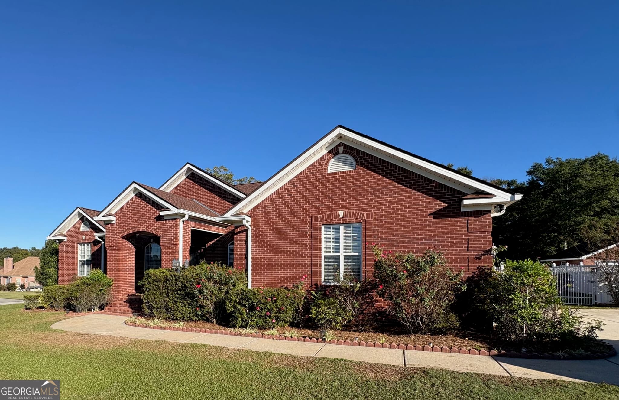 4 bedroom, 3.5 bathroom, 2,004 sq ft single family residence for rent at 455 Joseph Chandler Drive, Macon, GA 31216 for $2,600 a month