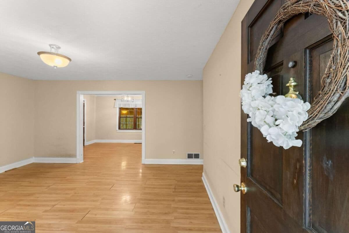 4 bedroom, 2 bathroom, 1,407 sq ft single family residence for sale at 3489 Bell Road, Gainesville, GA 30507 — photo 7