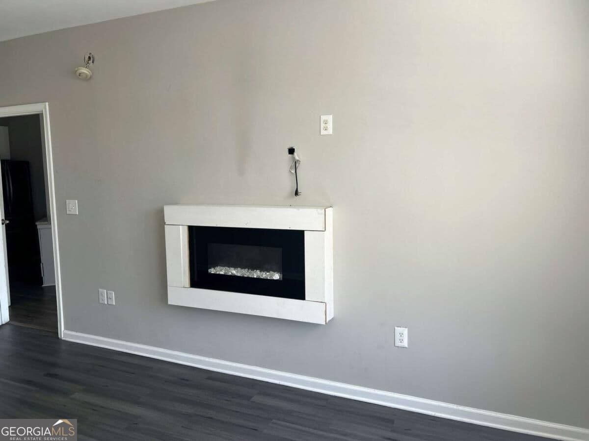 2 bedroom, 2 bathroom condominium for sale at 898 Oak Street 1222, Atlanta, GA 30310 — photo 8