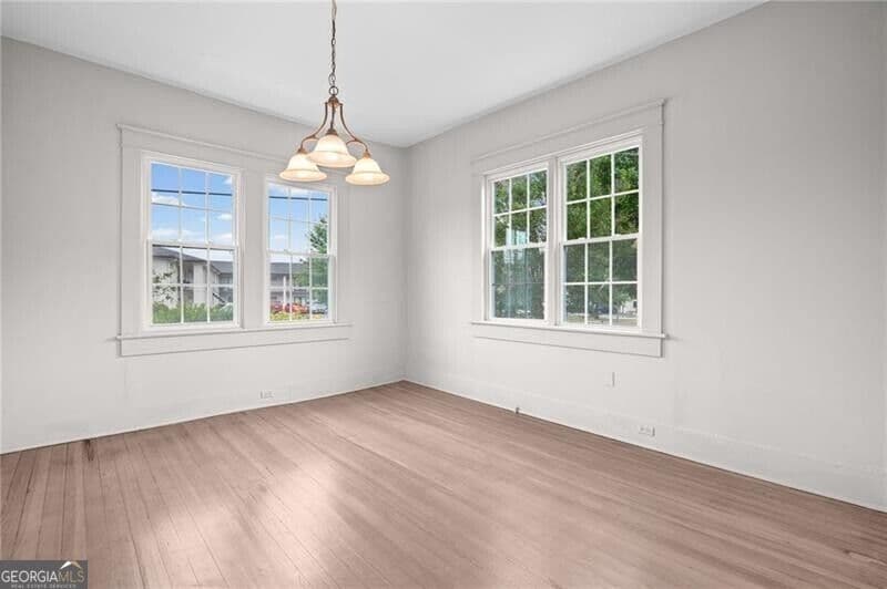 4 bedroom, 2 bathroom, 2,400 sq ft single family residence for sale at 3097 East Point Street, East Point, GA 30344 — photo 7
