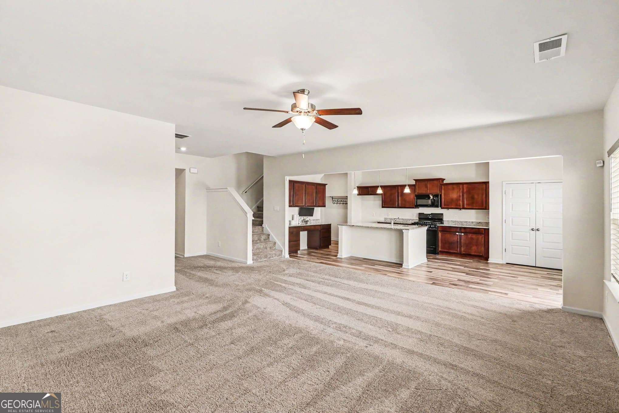 4 bedroom, 3 bathroom, 2,572 sq ft single family residence for sale at 223 Malbone Street, Cartersville, GA 30120 — photo 9