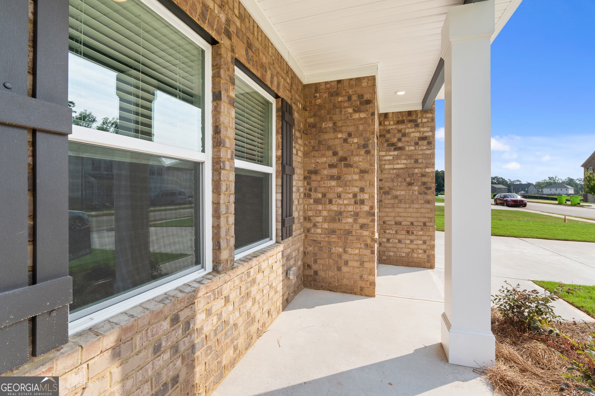 4 bedroom, 2.5 bathroom, 2,700 sq ft single family residence for sale at 203 Crabapple Road, Mcdonough, GA 30253 — photo 3
