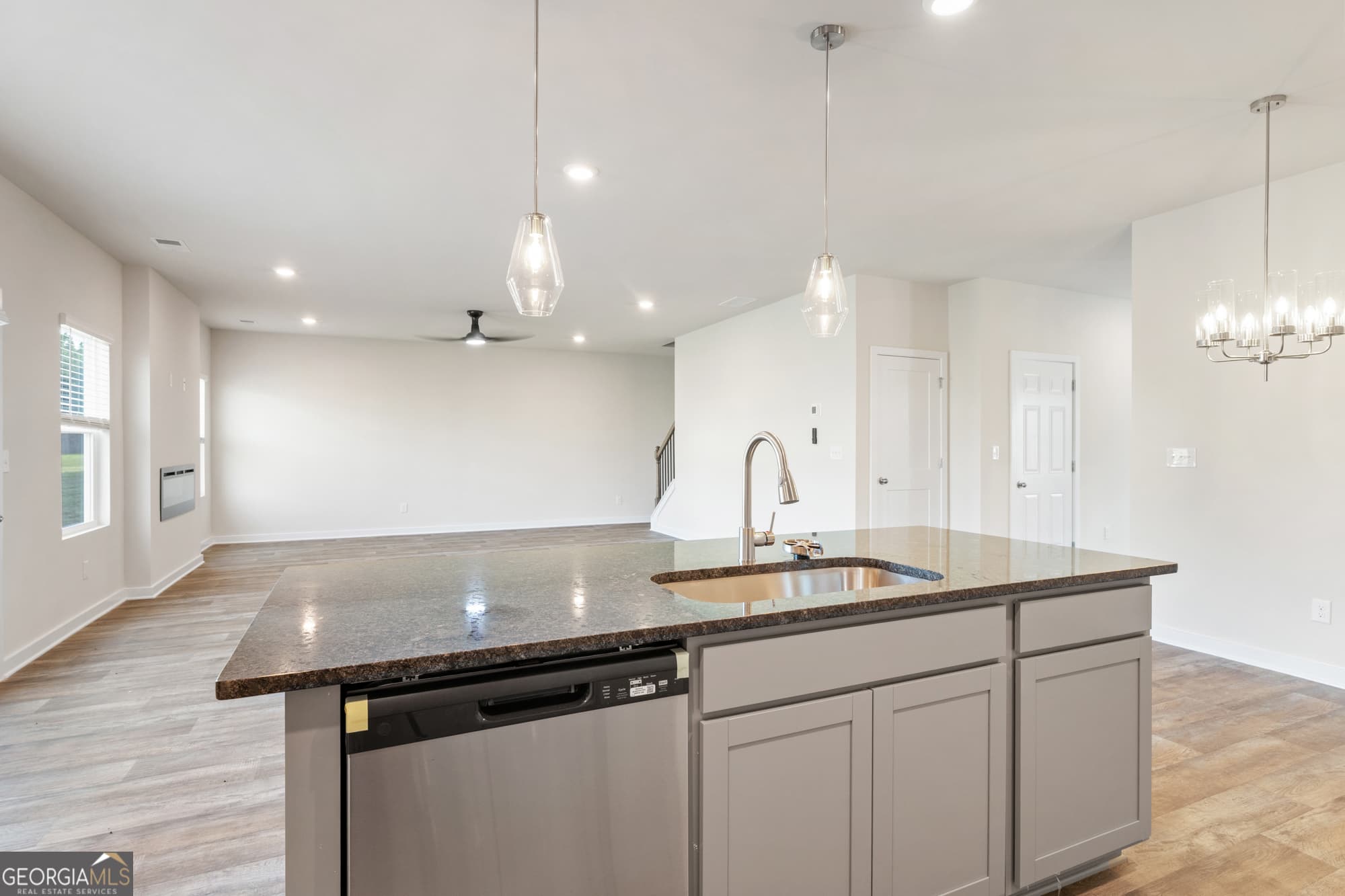 4 bedroom, 2.5 bathroom, 2,700 sq ft single family residence for sale at 203 Crabapple Road, Mcdonough, GA 30253 — photo 5