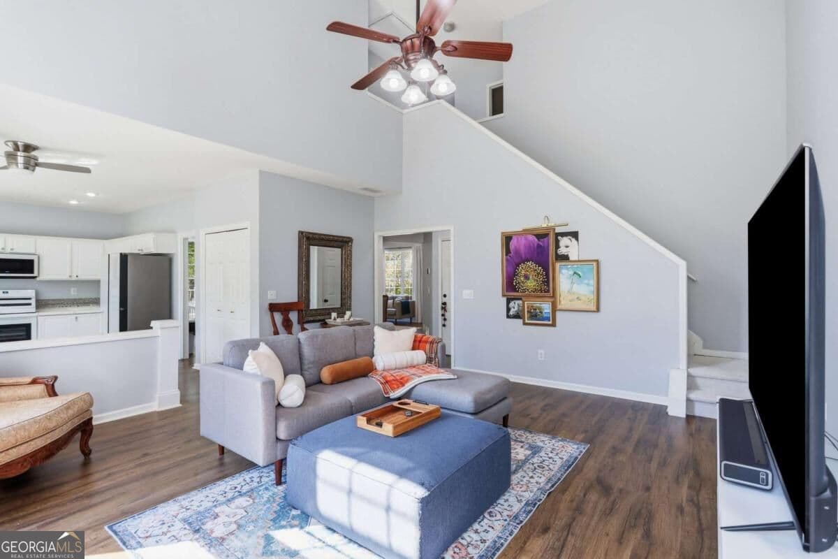 3 bedroom, 2.5 bathroom, 1,974 sq ft single family residence for sale at 4226 Clearvista Lane, Acworth, GA 30101 — photo 10