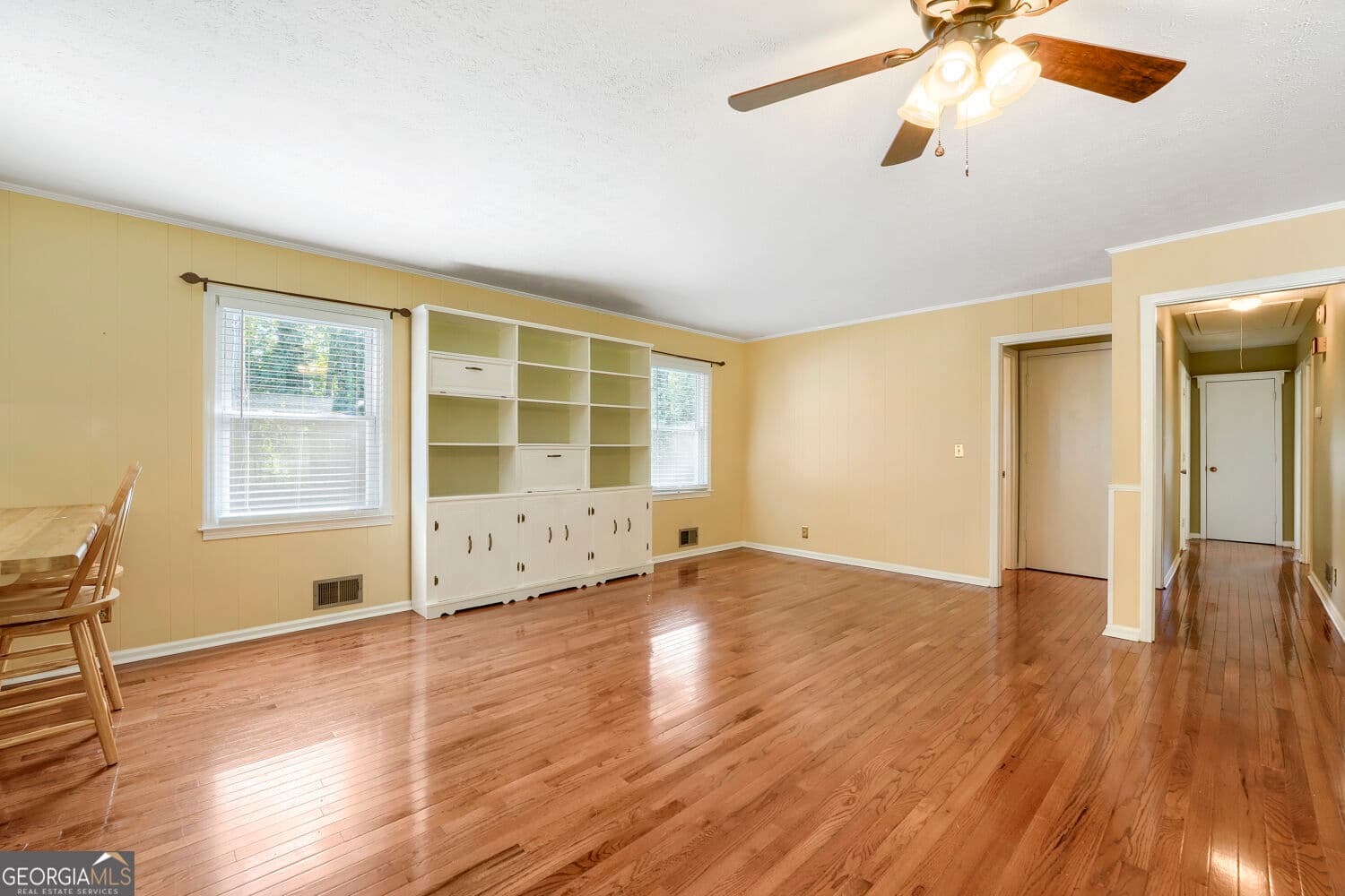 4 bedroom, 2 bathroom, 1,573 sq ft single family residence for sale at 3840 Yates Drive, Lithia Springs, GA 30122 — photo 6