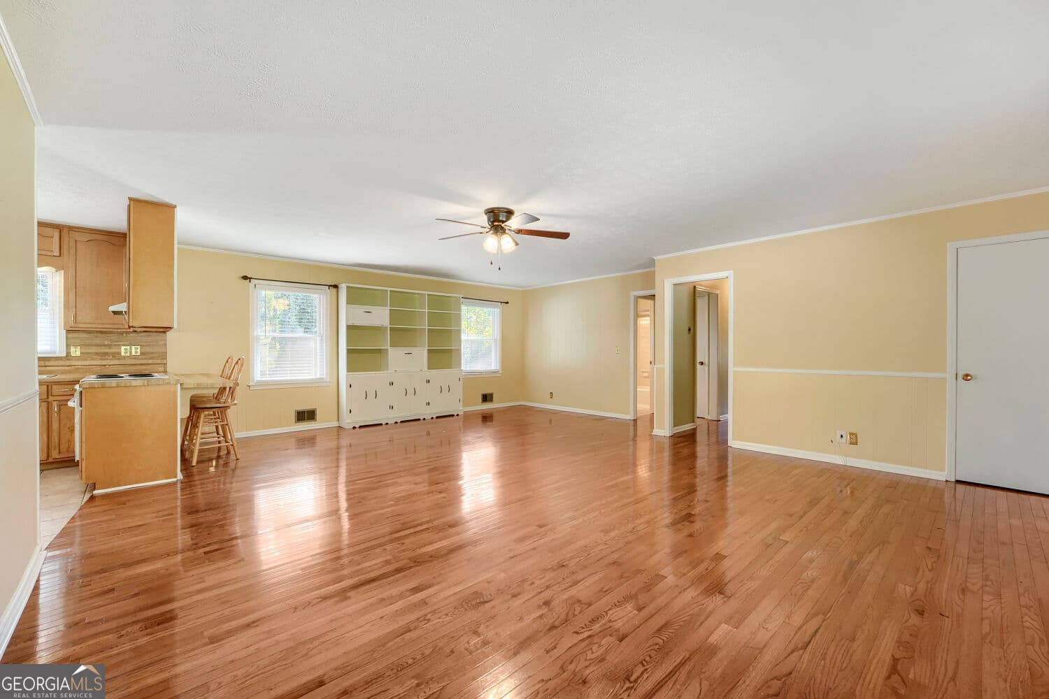 4 bedroom, 2 bathroom, 1,573 sq ft single family residence for sale at 3840 Yates Drive, Lithia Springs, GA 30122 — photo 5