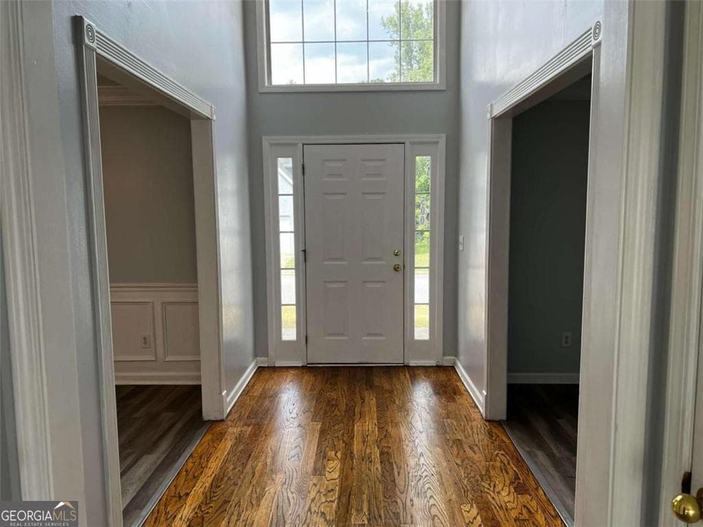 4 bedroom, 2.5 bathroom, 1,978 sq ft single family residence for sale at 500 Kings Place, Riverdale, GA 30296 — photo 3