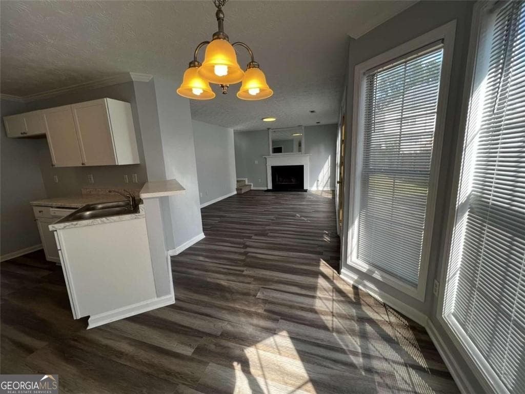 4 bedroom, 2.5 bathroom, 1,978 sq ft single family residence for sale at 500 Kings Place, Riverdale, GA 30296 — photo 5