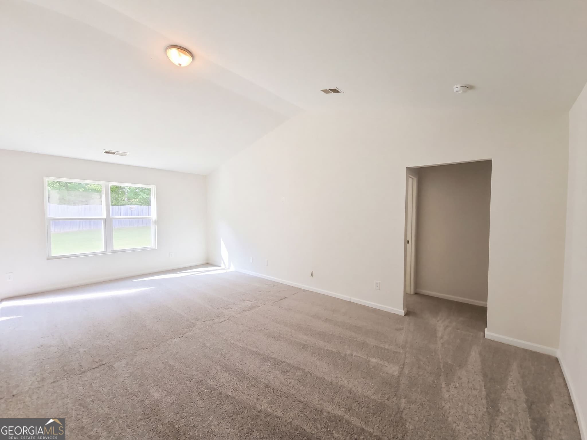 3 bedroom, 2 bathroom, 1,876 sq ft single family residence for sale at 1007 Haley Street, Macon, GA 31217 — photo 3