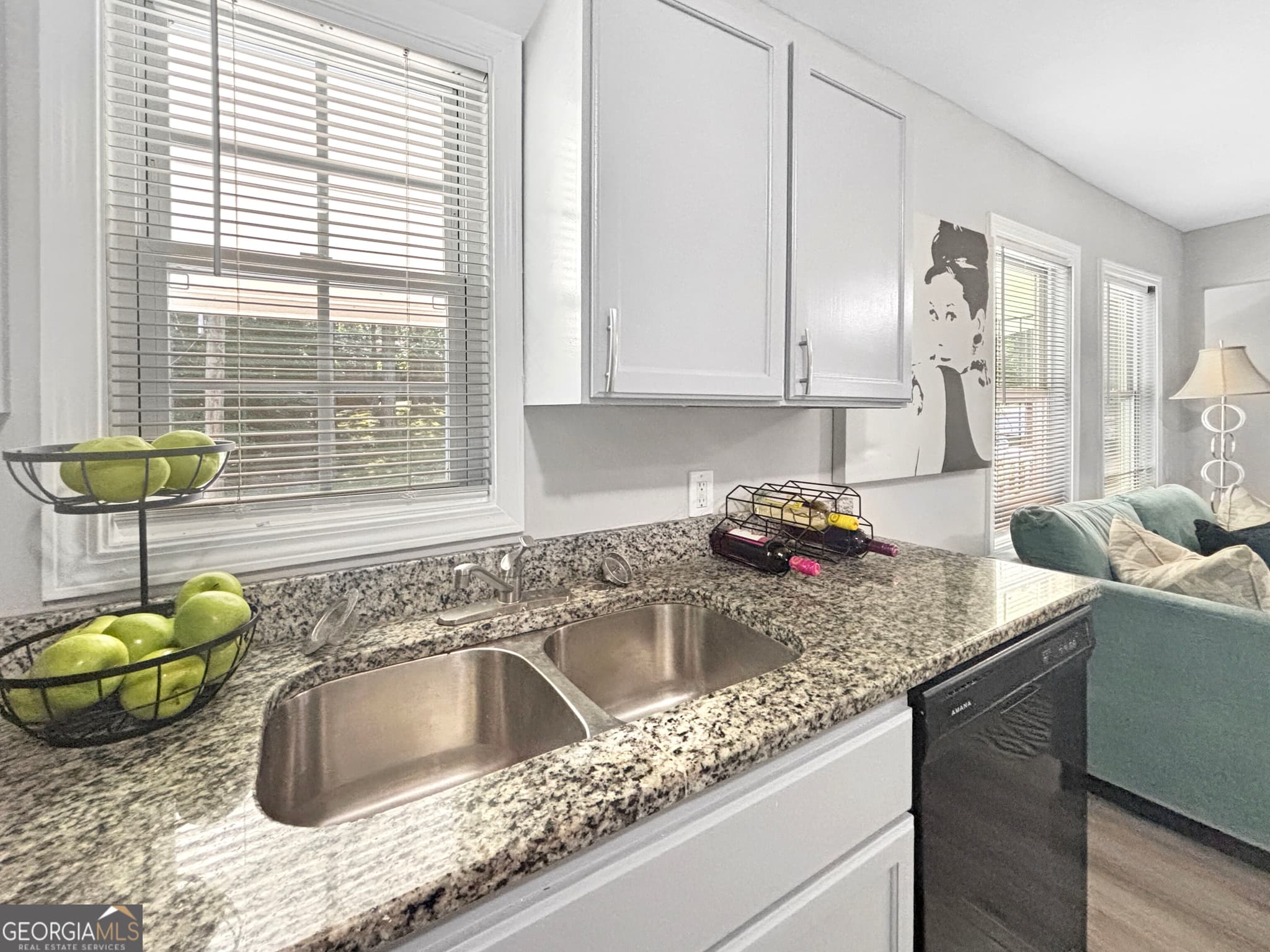 3 bedroom, 2 bathroom, 1,896 sq ft single family residence for rent at 1457 Richland Road, Atlanta, GA 30310 for $1,800 a month — photo 10