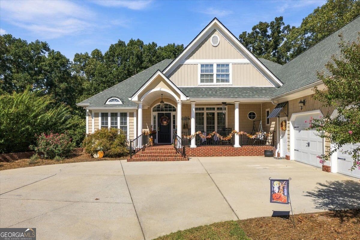 4 bedroom, 3 bathroom, 5,960 sq ft single family residence for sale at 56 Saddle Brooke Lane, Rock Spring, GA 30739
