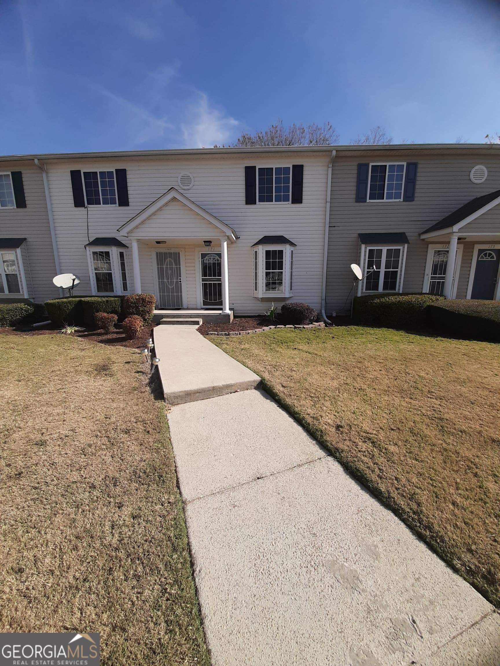 3 bedroom, 1.5 bathroom, 951 sq ft townhouse for sale at 1625 Conley Road 171, Conley, GA 30288
