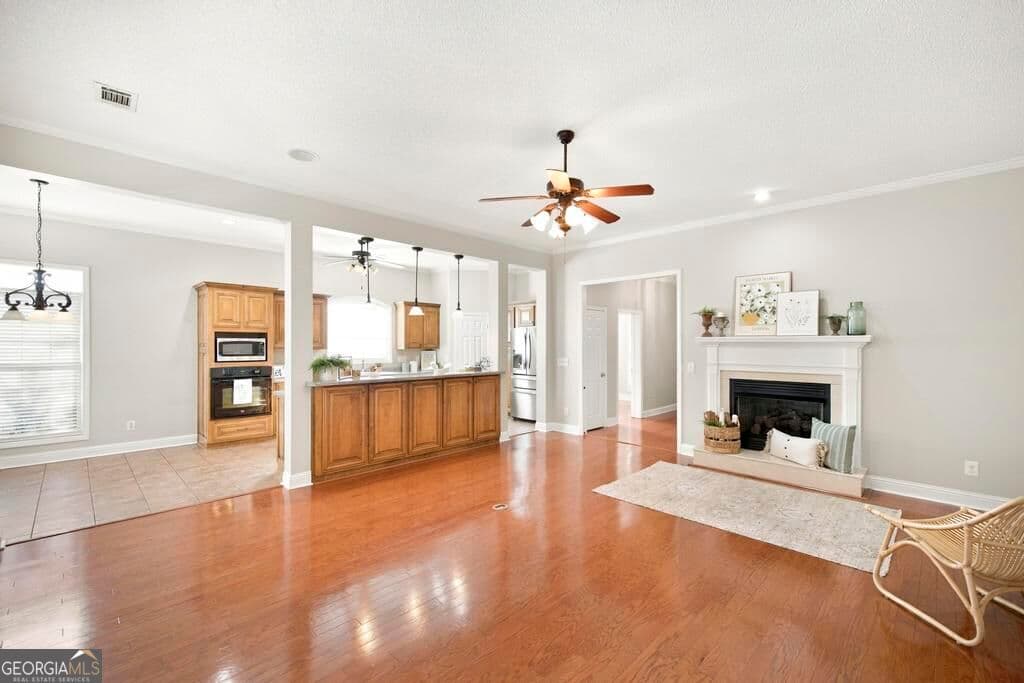4 bedroom, 2 bathroom, 2,329 sq ft single family residence for sale at 105 MacIntosh Lane, Centerville, GA 31028 — photo 9