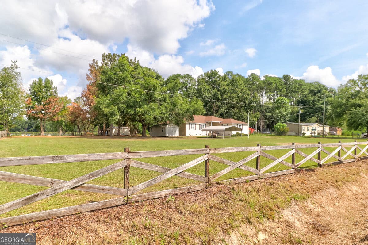 4 bedroom, 3 bathroom, 2,262 sq ft single family residence for sale at 598 Clark Road, Guyton, GA 31312 — photo 3