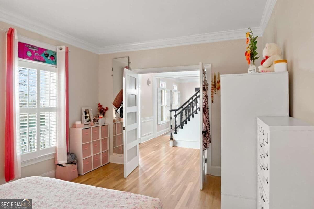 5 bedroom, 4.5 bathroom, 4,097 sq ft single family residence for sale at 4339 Donerail Drive, Snellville, GA 30039 — photo 8