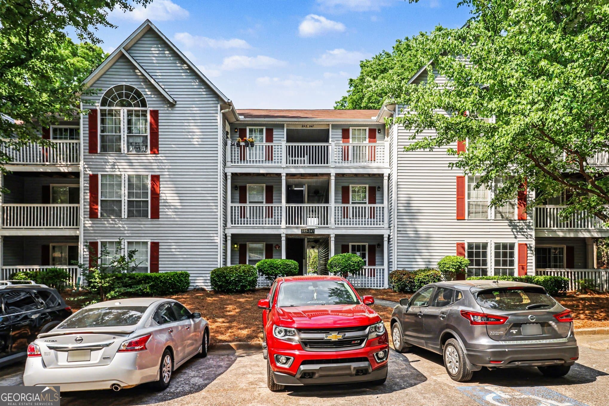 2 bedroom, 2 bathroom, 1,132 sq ft single family residence sold at 239 Cobblestone Trail, Avondale Estates, GA 30002