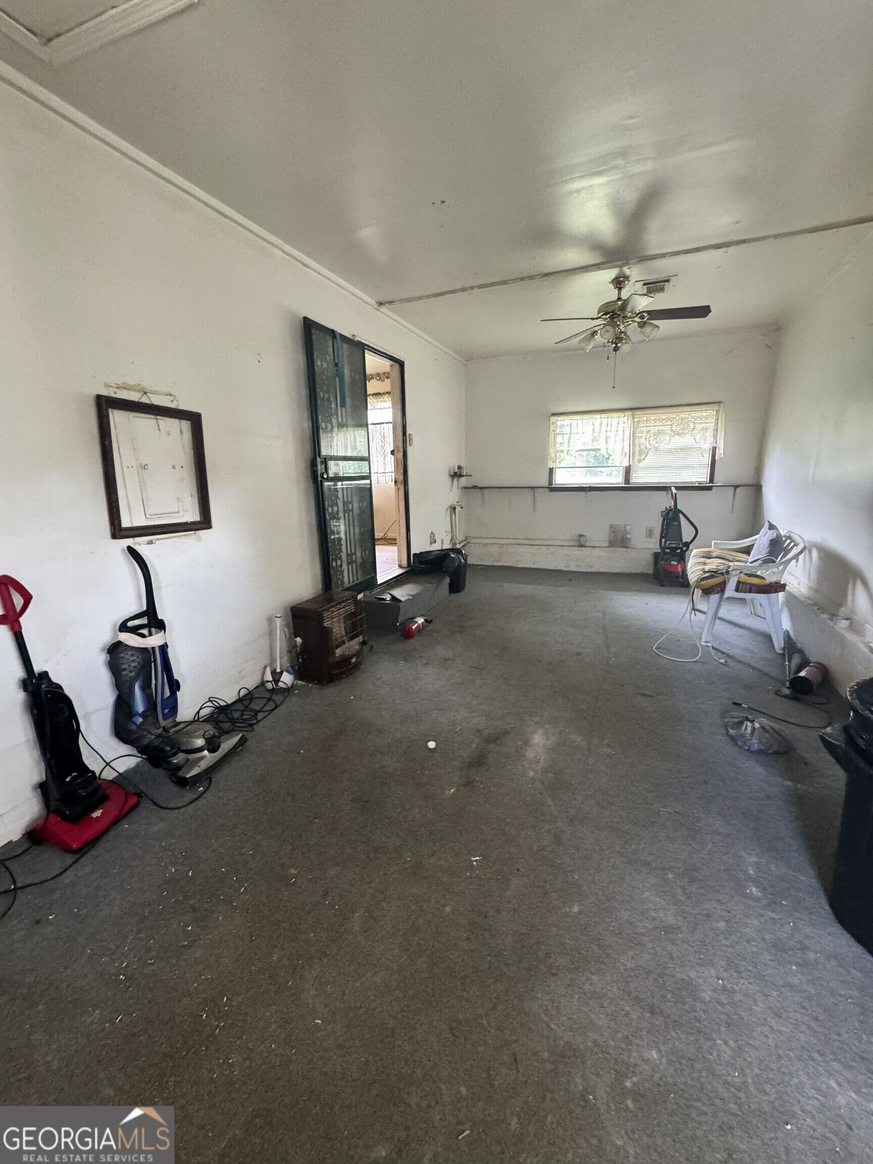 3 bedroom, 1.5 bathroom, 1,300 sq ft single family residence for sale at 635 Majestic Lane, Montezuma, GA 31063 — photo 10