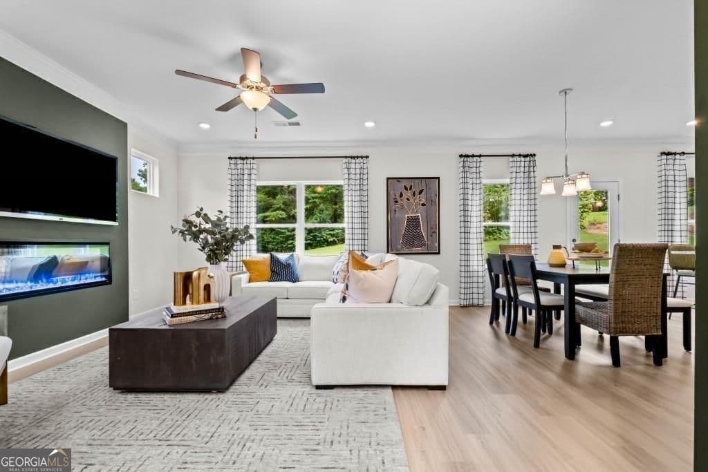 3 bedroom, 2.5 bathroom, 1,813 sq ft single family residence for sale at 573 Pemberton Street, Kingston, GA 30145 — photo 5