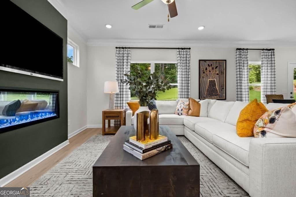 3 bedroom, 2.5 bathroom, 1,813 sq ft single family residence for sale at 573 Pemberton Street, Kingston, GA 30145 — photo 8