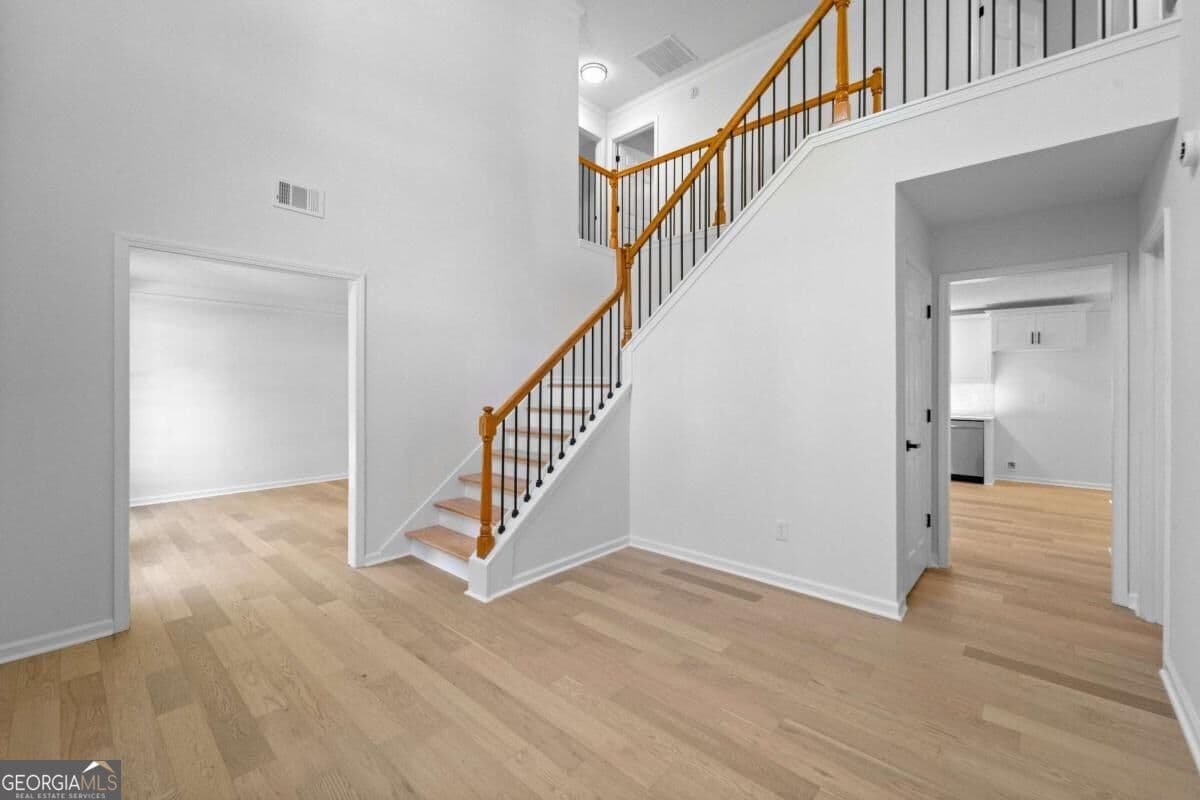 5 bedroom, 3 bathroom single family residence for sale at 6913 Wynmeadow Drive, Stone Mountain, GA 30087 — photo 6