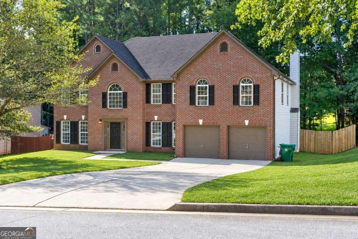 5 bedroom, 3 bathroom single family residence for sale at 6913 Wynmeadow Drive, Stone Mountain, GA 30087