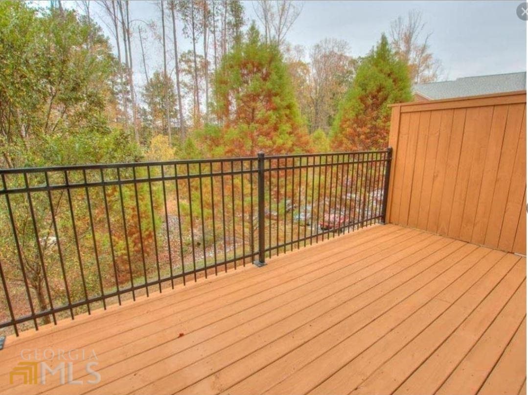 4 bedroom, 3.5 bathroom, 2,448 sq ft townhouse for rent at 2415 Tenor Lane, Alpharetta, GA 30009 for $3,000 a month — photo 4