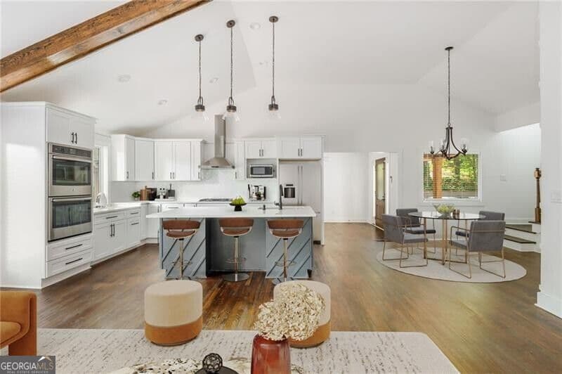 4 bedroom, 4.5 bathroom, 2,994 sq ft single family residence for rent at 1461 Lively Ridge Road, Atlanta, GA 30329 for $4,500 a month — photo 3