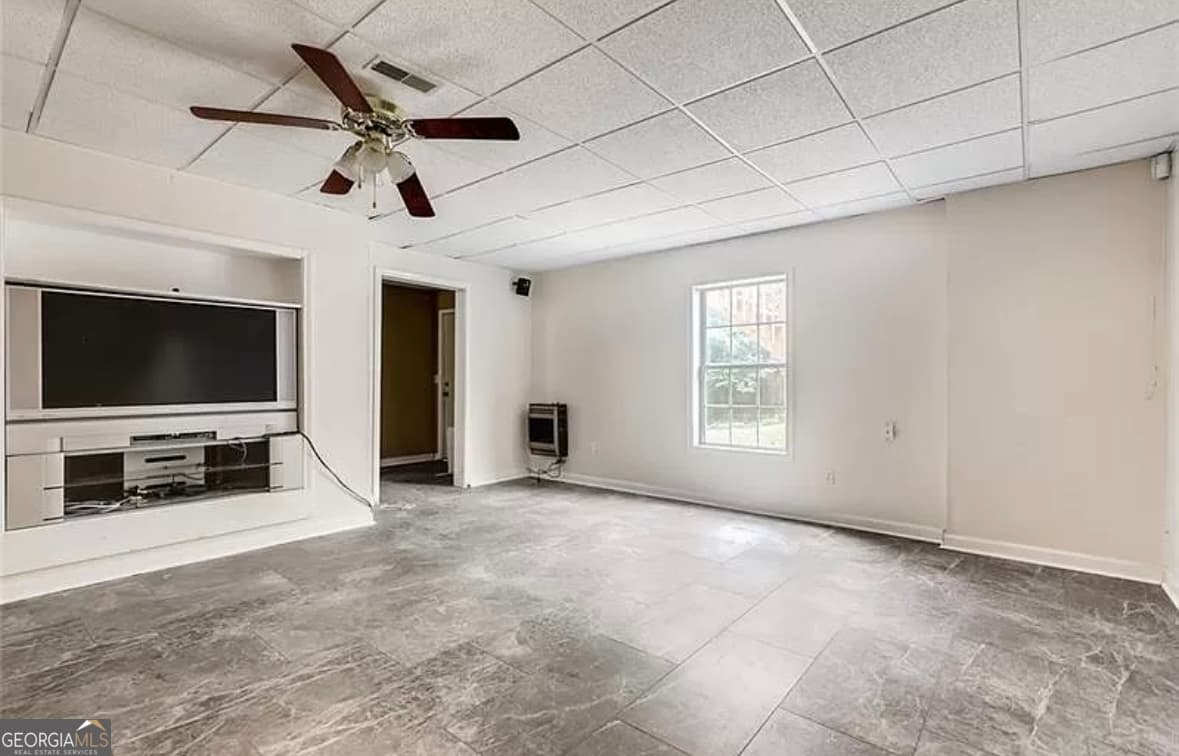3 bedroom, 2.5 bathroom, 2,031 sq ft single family residence for rent at 2005 Maple Ridge Court, Acworth, GA 30101 for $2,700 a month — photo 9