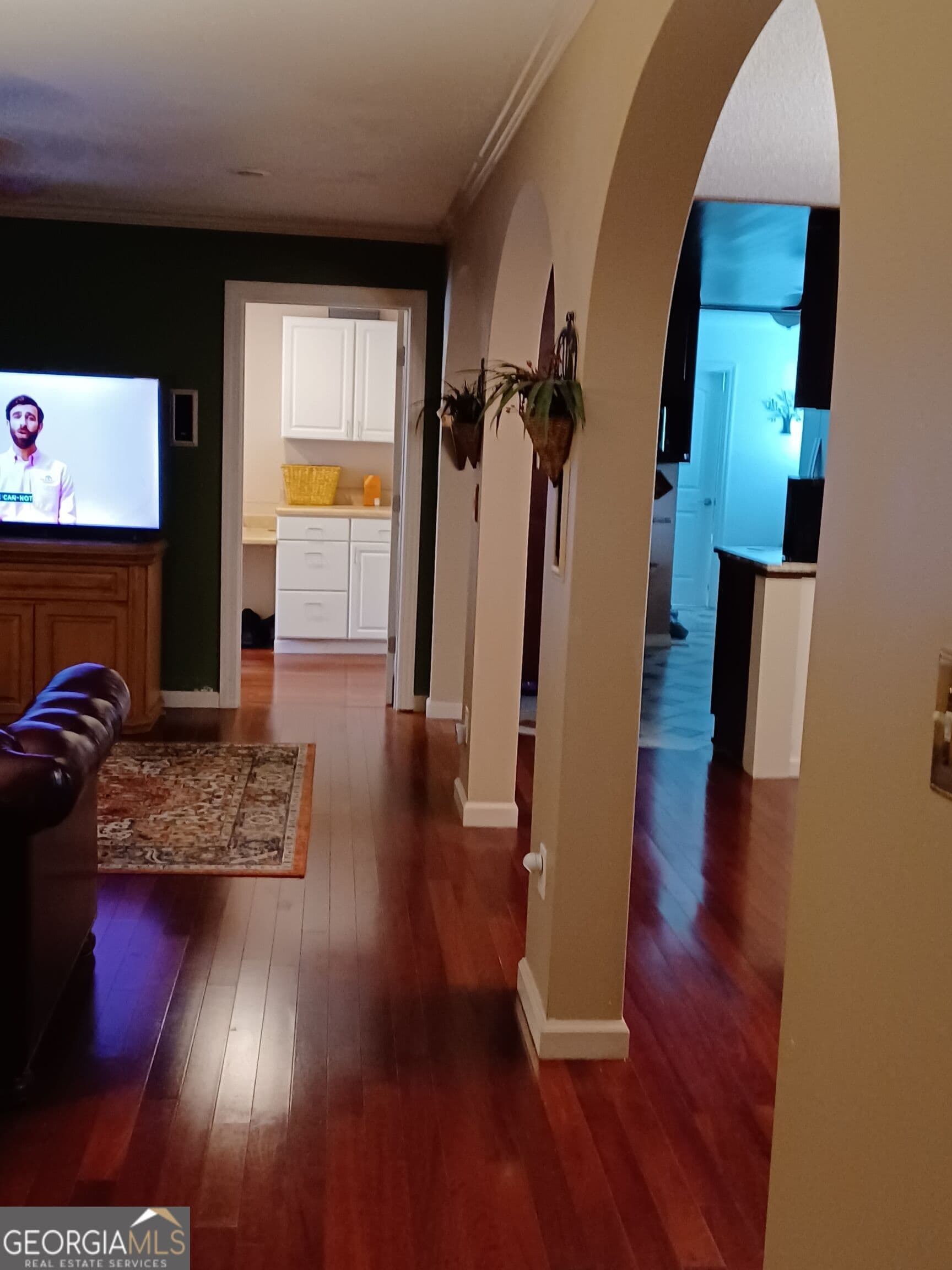 3 bedroom, 2 bathroom, 1,862 sq ft single family residence for sale at 3157 Parkwood Drive, Valdosta, GA 31605 — photo 5