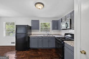 4 bedroom, 1.5 bathroom, 1,404 sq ft single family residence for sale at 899 E Glochester Place, Norcross, GA 30071 — photo 10