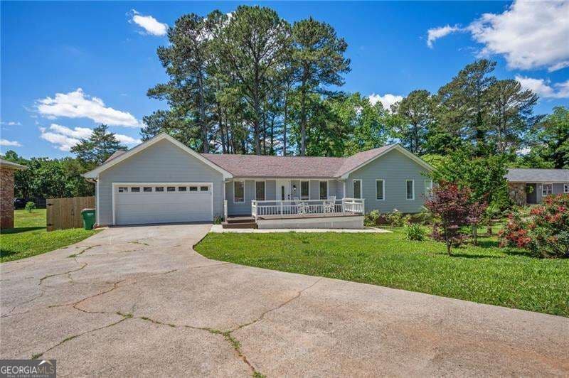 multi family for sale at 493 Greg Drive, Lilburn, GA 30047 — photo 2