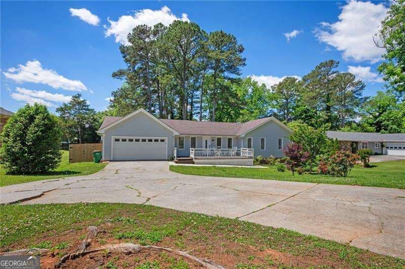 multi family for sale at 493 Greg Drive, Lilburn, GA 30047 — photo 3