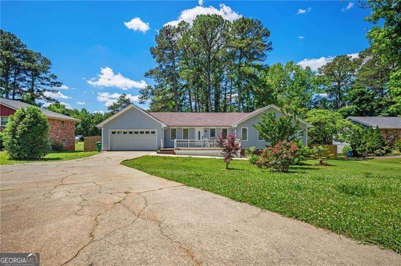 multi family for sale at 493 Greg Drive, Lilburn, GA 30047 — photo 4