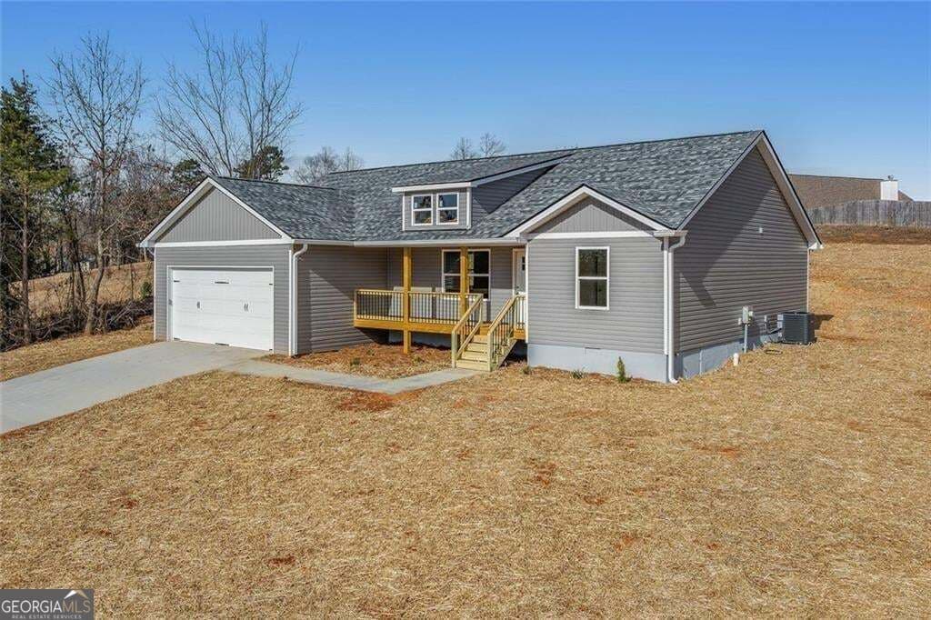 3 bedroom, 2 bathroom, 1,618 sq ft single family residence for sale at 613 Cypress Drive, Mount Airy, GA 30563 — photo 10