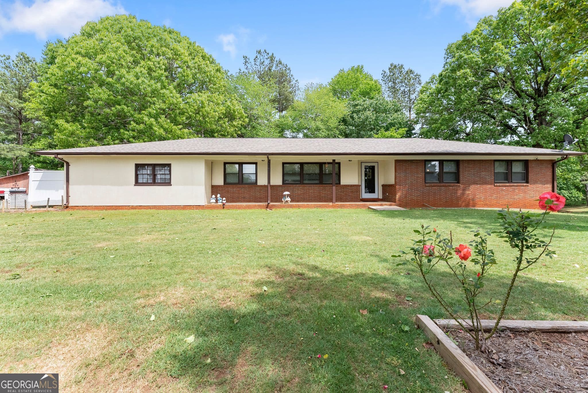 4 bedroom, 3 bathroom, 2,297 sq ft single family residence for sale at 4508 Dicks Hill Parkway, Mount Airy, GA 30563