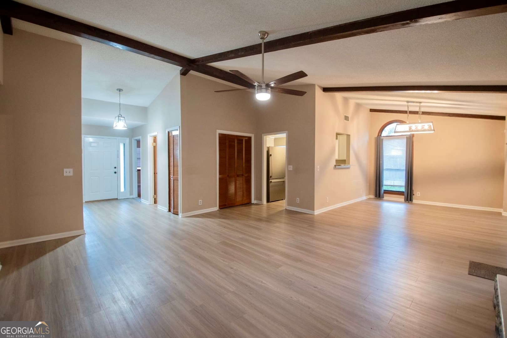 3 bedroom, 2.5 bathroom, 2,003 sq ft single family residence for sale at 100 Pinedale Drive, St. Marys, GA 31558 — photo 5