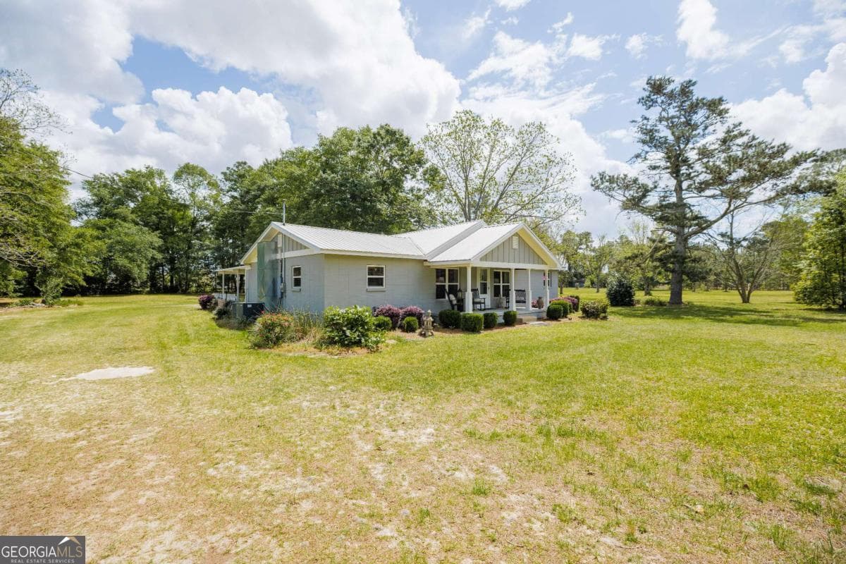 3 bedroom, 2 bathroom single family residence for sale at 187 Jefferson Road, Adel, GA 31620 — photo 3