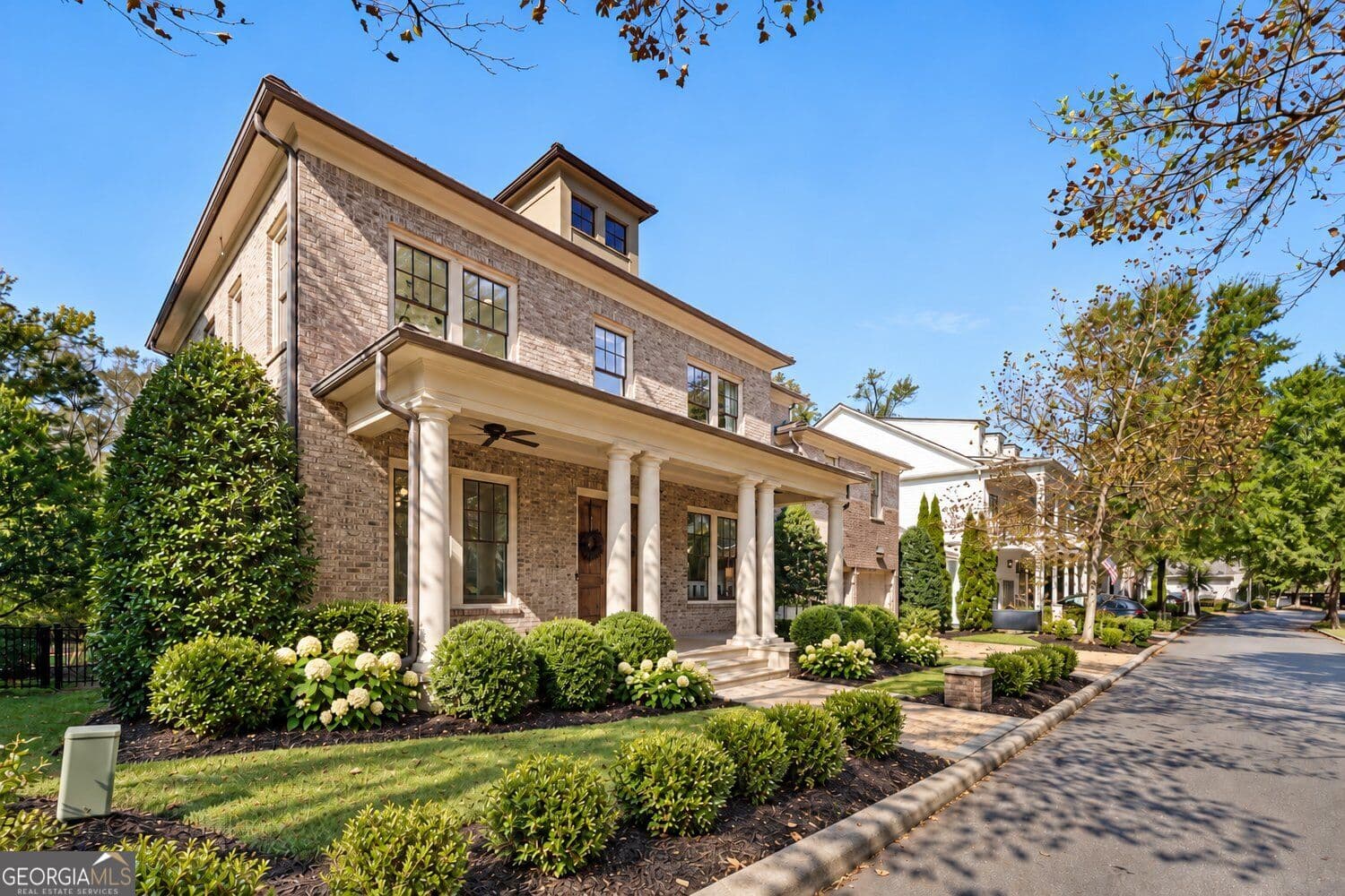 5 bedroom, 4 bathroom, 3,871 sq ft single family residence for sale at 7005 Vickery Creek Road, Cumming, GA 30040 — photo 3