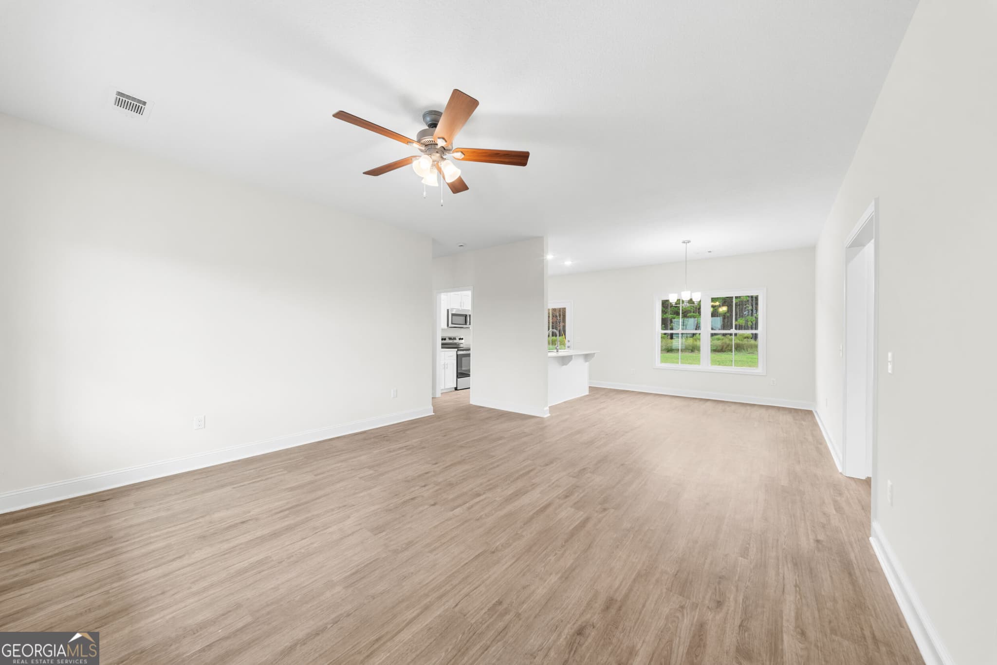 3 bedroom, 2 bathroom, 1,368 sq ft single family residence for sale at 161 Landmark Circle LOT 28, Statesboro, GA 30458 — photo 6