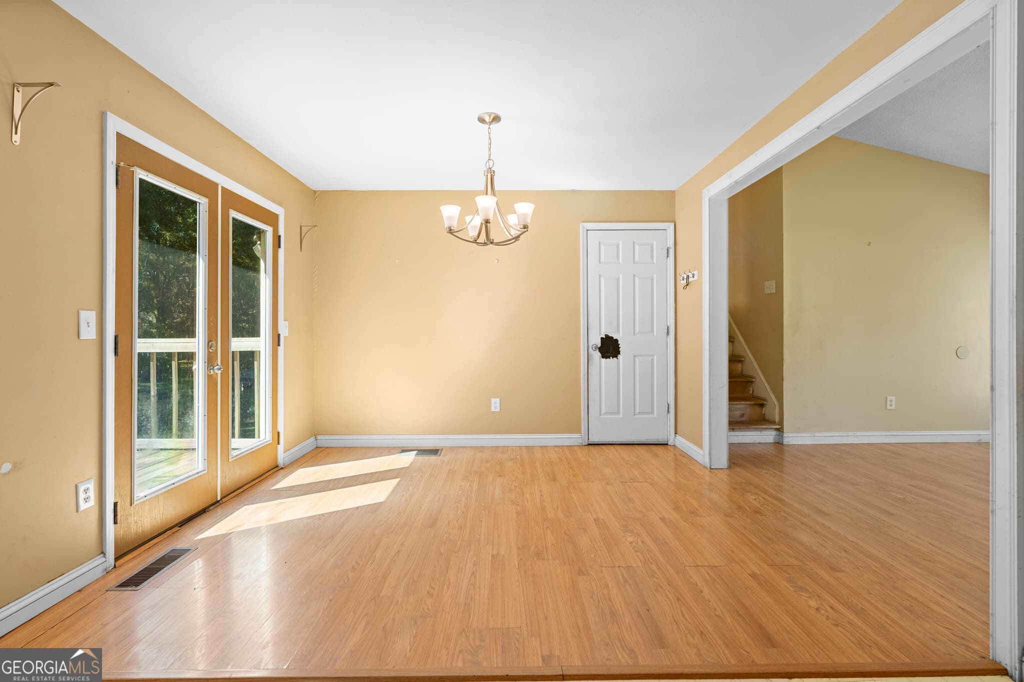 3 bedroom, 2 bathroom, 1,204 sq ft single family residence for sale at 286 Covered Bridge Road, Euharlee, GA 30120 — photo 5