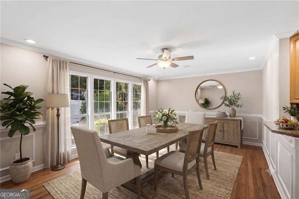 4 bedroom, 4 bathroom, 3,722 sq ft single family residence for sale at 1055 Lee Circle, Atlanta, GA 30324 — photo 6