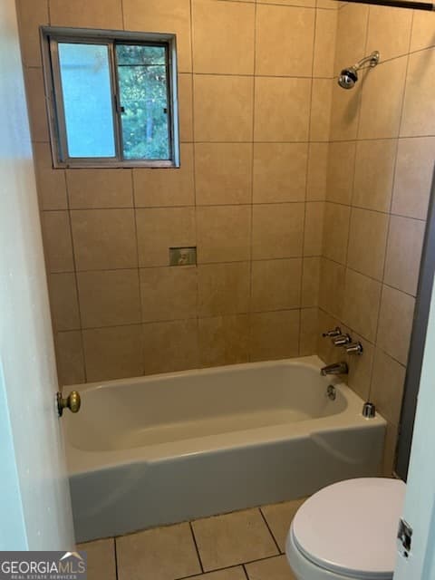 2 bedroom, 1.5 bathroom, 1,254 sq ft condominium for sale at 3218 Abbeywood Drive, Decatur, GA 30034 — photo 3