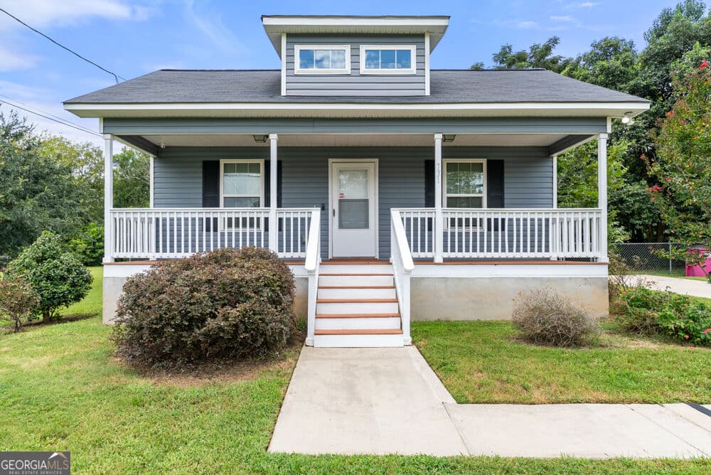 3 bedroom, 2 bathroom, 986 sq ft single family residence sold at 731 Shi Place, Macon, GA 31206
