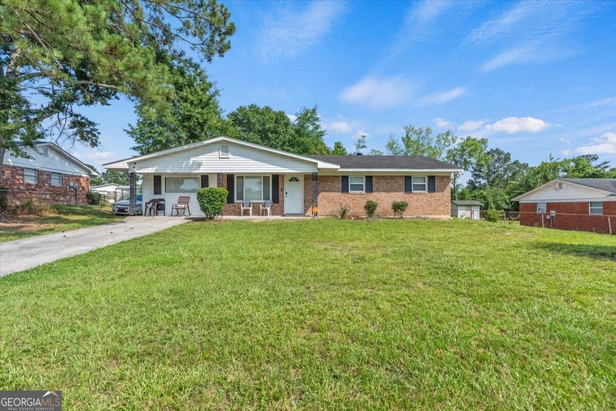 3 bedroom, 2.5 bathroom, 1,352 sq ft single family residence for sale at 3622 Audubon Place, Augusta, GA 30906 — photo 2