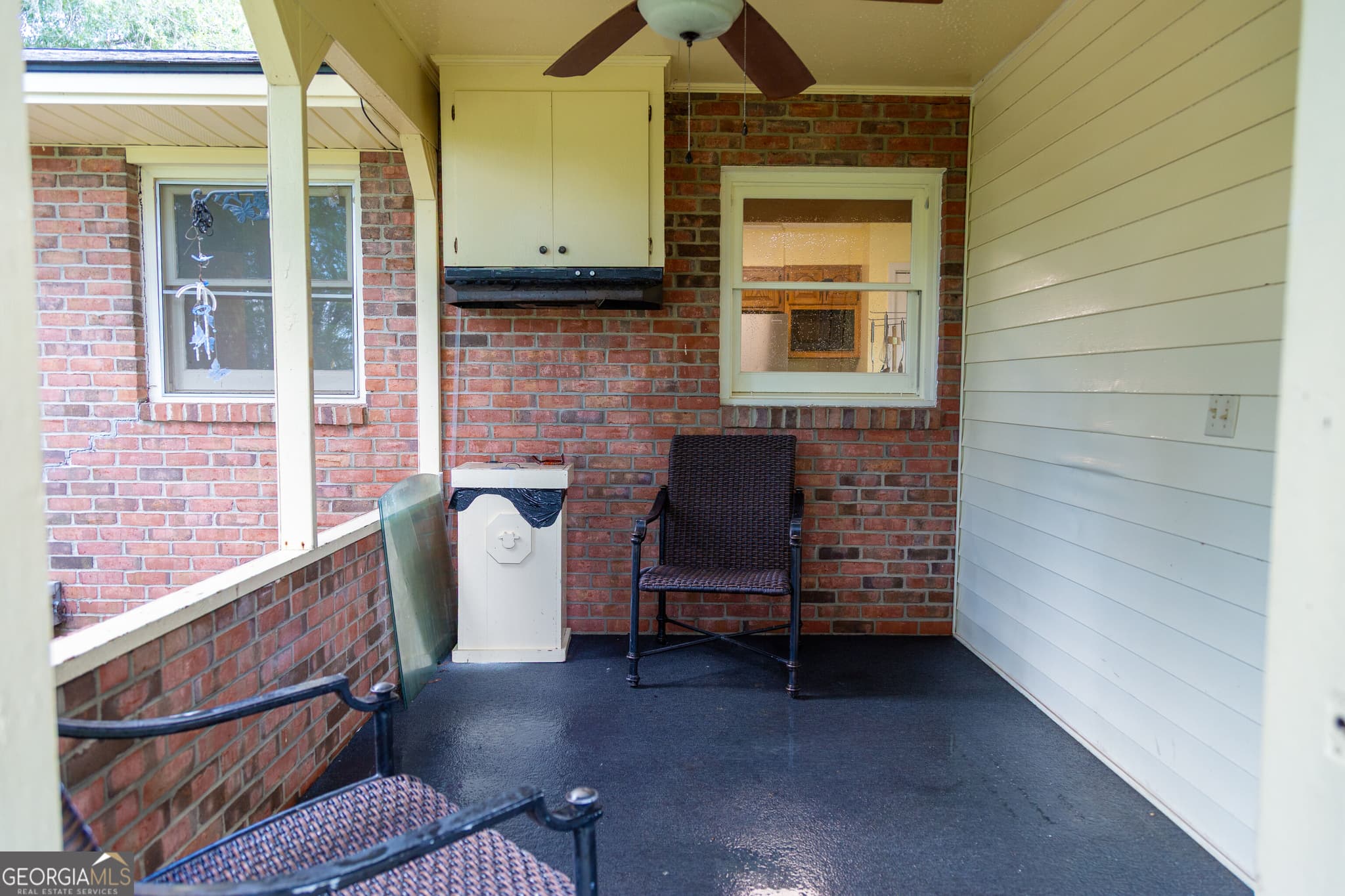 3 bedroom, 3.5 bathroom single family residence under contract at 998 Deens Landing Road, Baxley, GA 31513 — photo 7