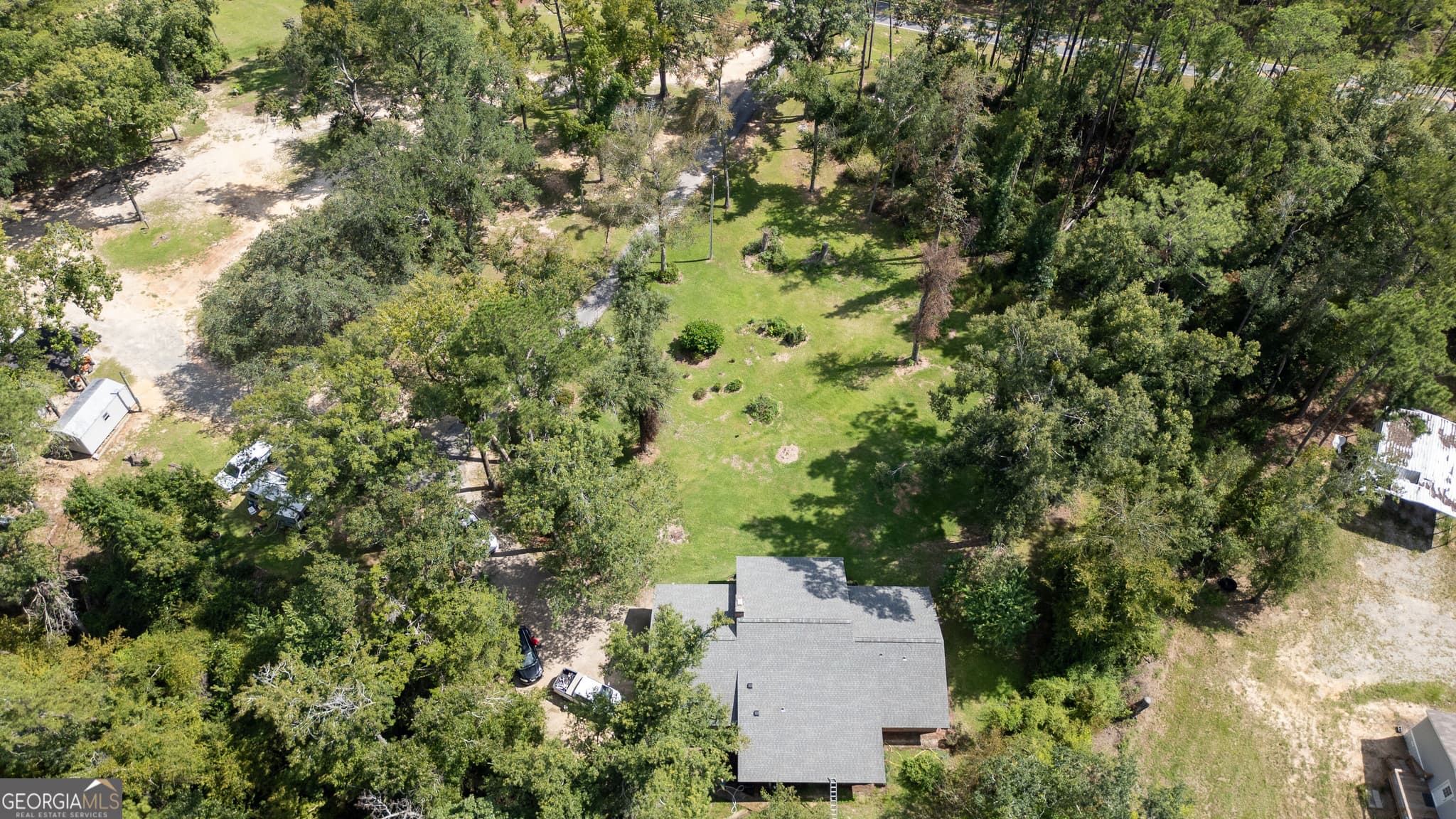 3 bedroom, 3.5 bathroom single family residence under contract at 998 Deens Landing Road, Baxley, GA 31513 — photo 4